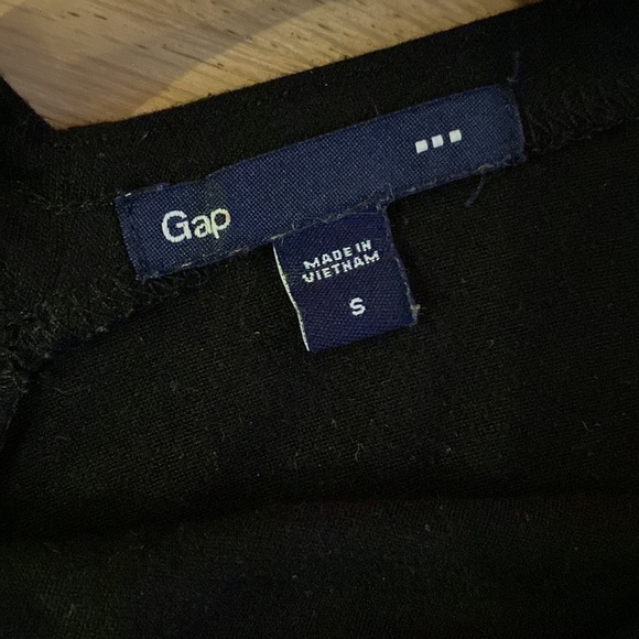 Gap Dress cinched waist and cap sleeve - Size Small - Picture 3 of 3